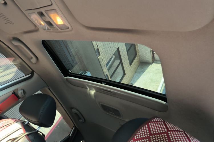 Used Hyundai ix35 2015 2.0L Automatic 2WD Smart Type China IV
