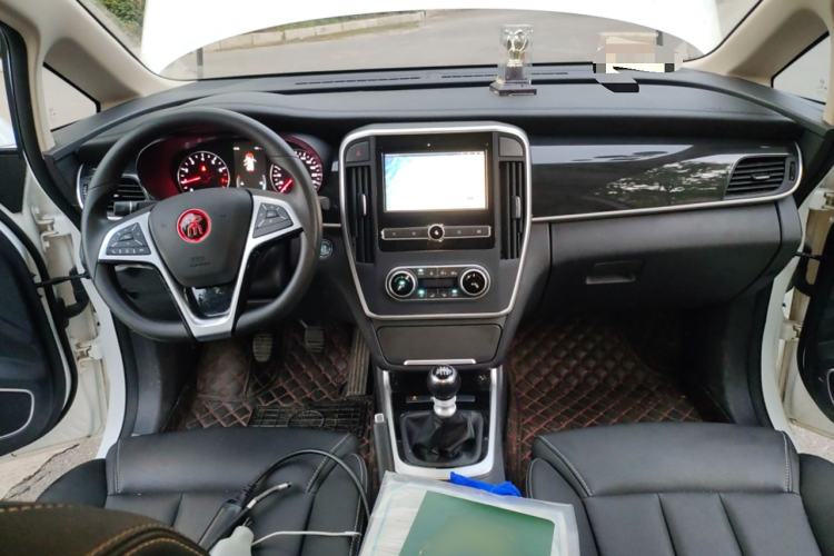 Used BYD Song MAX 2017 1.5T Manual Smart Connect Luxury 7-Seater
