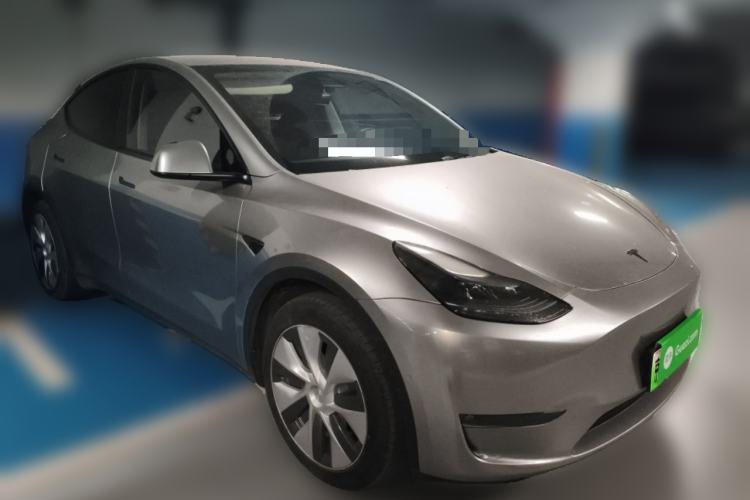 Used Tesla Model Y 2022 Revised Version Long-Range All-Wheel Drive Front Right 45 Deg