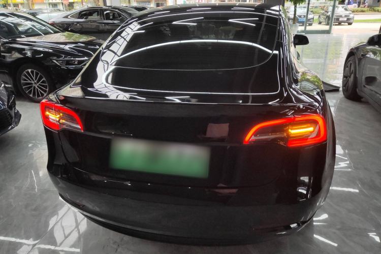 Used Tesla Model 3 2022 Rear-Wheel-Drive Version
