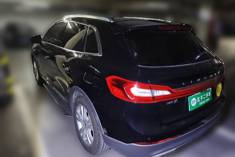 Used Lincoln MKX 2017 2.0T Two-Wheel Drive Deluxe Edition Rear Left 45 Deg