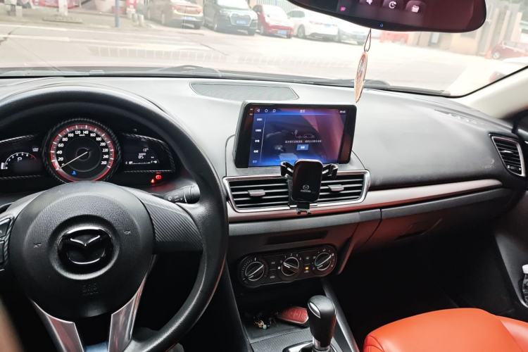 Used Mazda Mazda 3 Axela 2016 Sedan 1.5L Automatic Comfort Model
