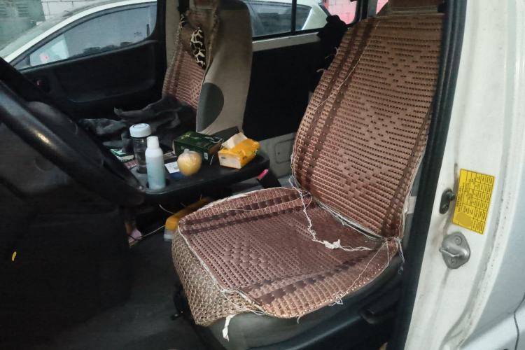 Used Jinbei Express 2017 2.0L Standard Version V19
