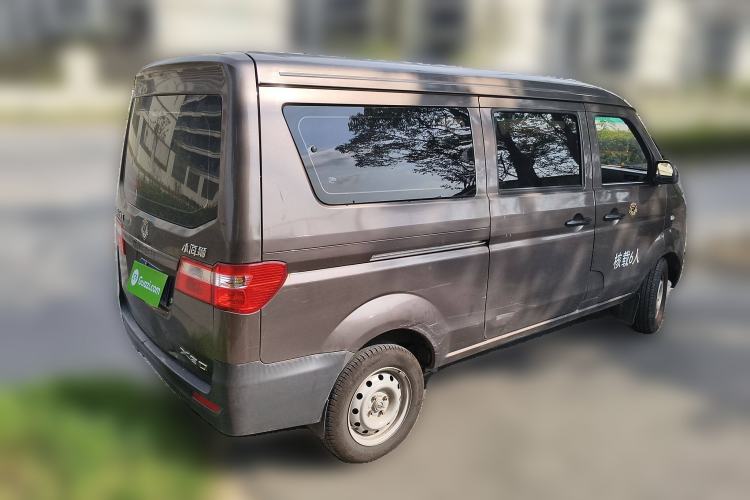 Used Jinbei Hiace X30 2021 1.5L Wealthy Single-Steaming Air-Conditioned Version Bus China VI Standard SWC15M
