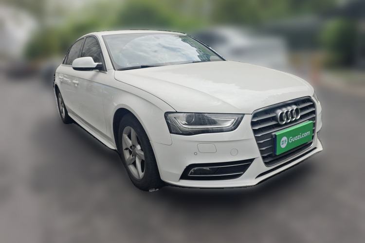 Used Audi A4L 2013 35 TFSI Automatic Standard Model Front Right 45 Deg