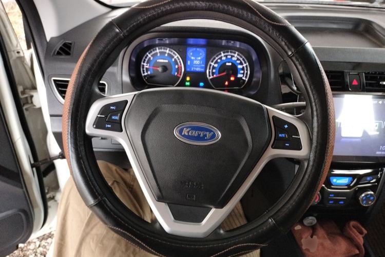 Used Karry K50 2018 K50S 1.5L Manual Sunroof Version
