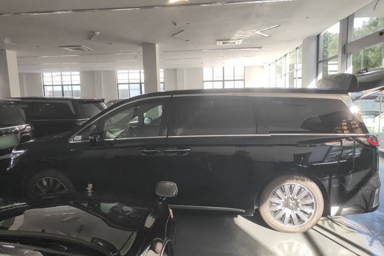 Used VOYAH Dream 2025 PHEV Four-Wheel Drive Excellence Kunpeng Edition