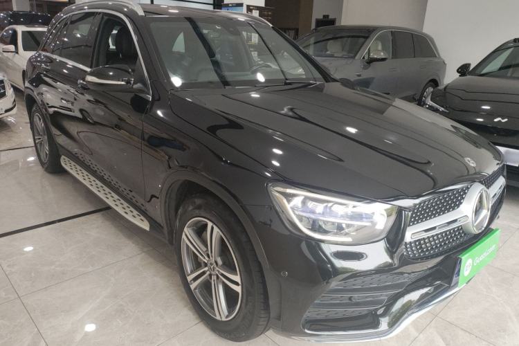 Used Mercedes-Benz GLC 2020 GLC 260 L 4MATIC Luxury Model Front Right 45 Deg