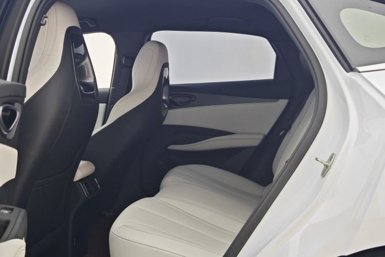 Used BYD Seal 06 New Energy 2024 DM-i 80KM Luxury Model
