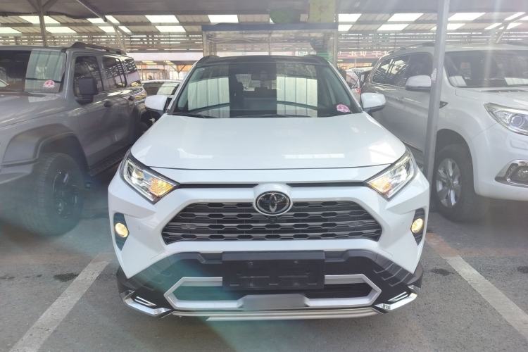 Used Toyota RAV4 2020 2.0L CVT Two-Wheel Drive Prestige Edition