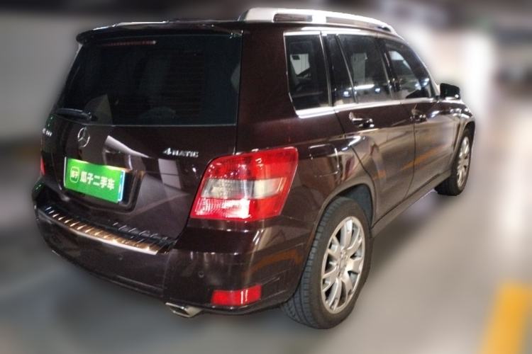 Used Mercedes-Benz GLK-Class 2010 GLK 300 4MATIC Fashion Model Rear Right 45 Deg