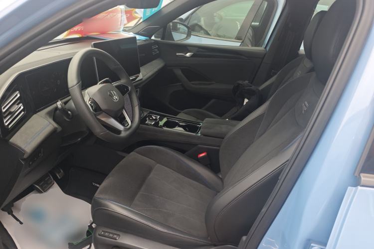 Used Volkswagen Tiguan L 2024 PRO 380TSI Four-Wheel Drive R-Line Prestige Edition Left Front Seat