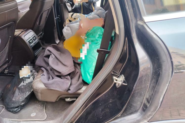 Used Volkswagen Touareg 2011 3.0 TDI Diesel Standard Version Left Rear Seat