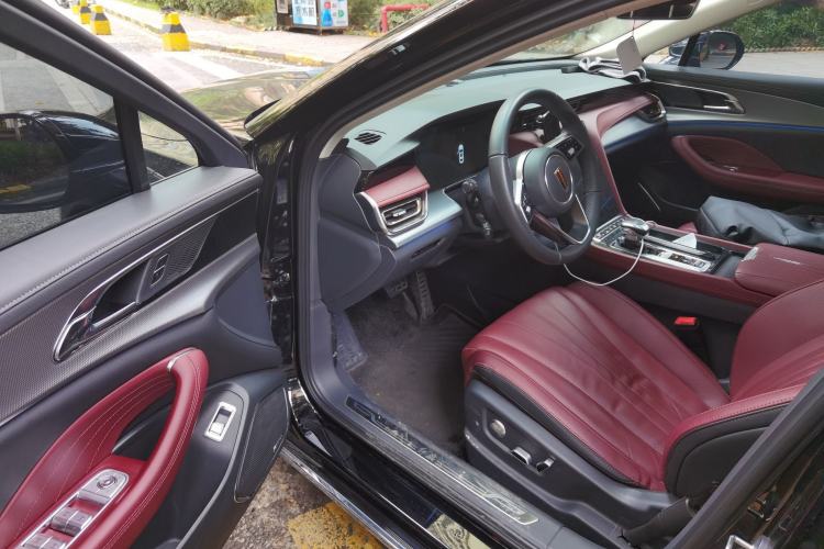 Used Hongqi H5 2023 2.0T Automatic Smart Connect Flagship Edition
