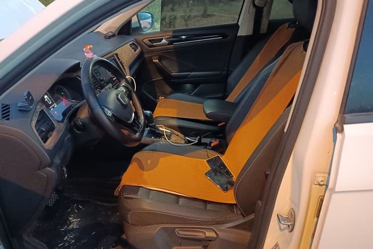 Used Volkswagen T-ROC 2019 280TSI DSG Two-Wheel Drive Comfort Version China VI Standard