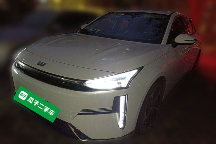 Used Geely Galaxy L6 2024 125km PLUS Dragon Edition