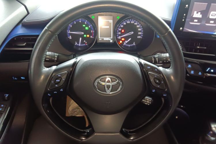 Used Toyota IZOA 2018 2.0L Yichi Edition China V Standard
