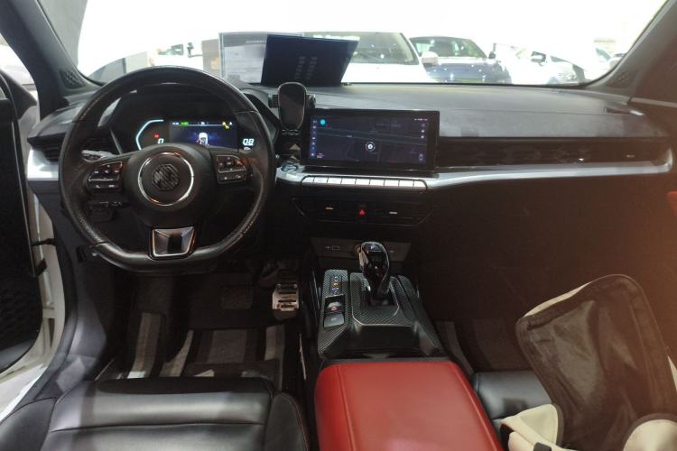 Used MG 5 2021 300TGI DCT Elegant Luxury Edition