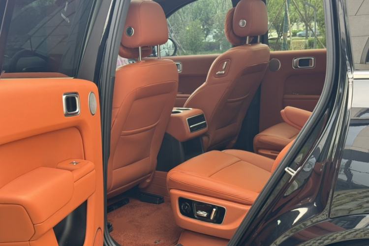 Used Li Auto L8 2023 Pro Model Interior 8