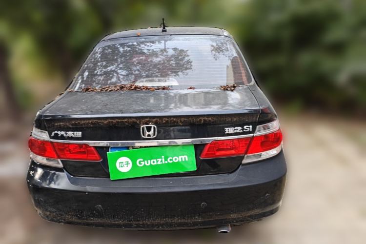 Used Everus S1 2011 1.3L Automatic Comfort Edition
