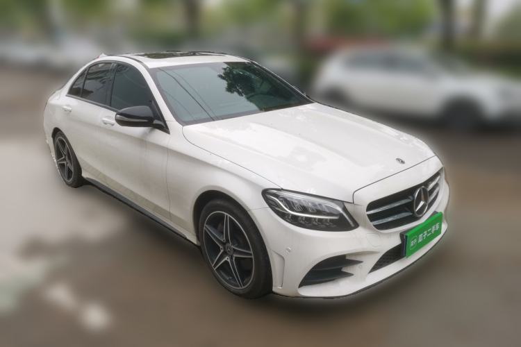 Used Mercedes-Benz C-Class 2020 Restyled C 260 Sport Edition Front Right 45 Deg