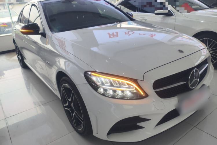 Used Mercedes-Benz C-Class 2021 C 260 L Sport Edition Star Collection Front Right 45 Deg