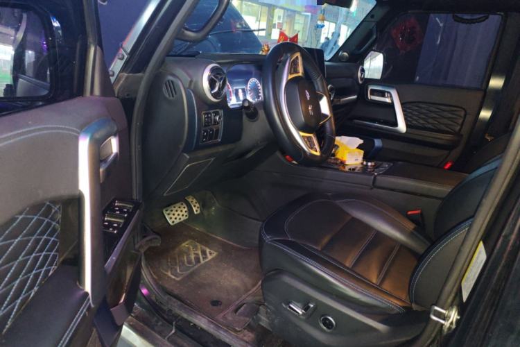 Used BAIC Off-Road BJ40 2023 2.0D Automatic Four-Wheel Drive Blade Hero Edition Adventurer Type
