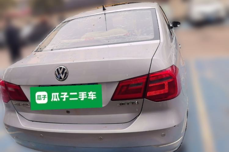 Used Volkswagen Jetta 2015 Zhuihui Edition 1.4L Manual Fashion Model