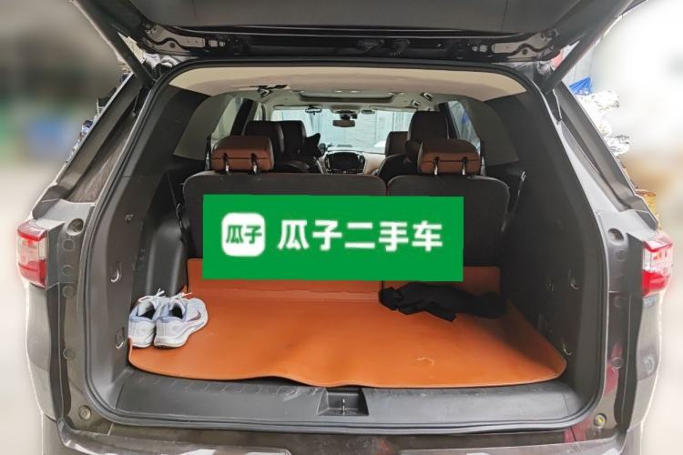 Used Chevrolet Equinox  Trunk