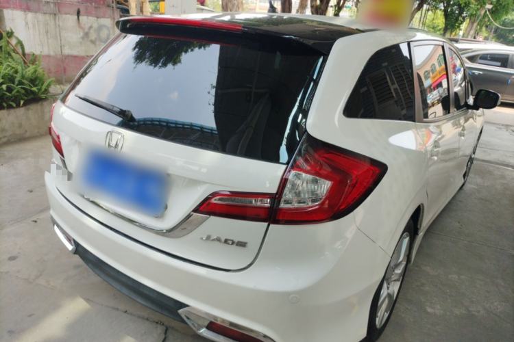 Used Honda Jade 2013 1.8L automatic Comfort version 5 seats