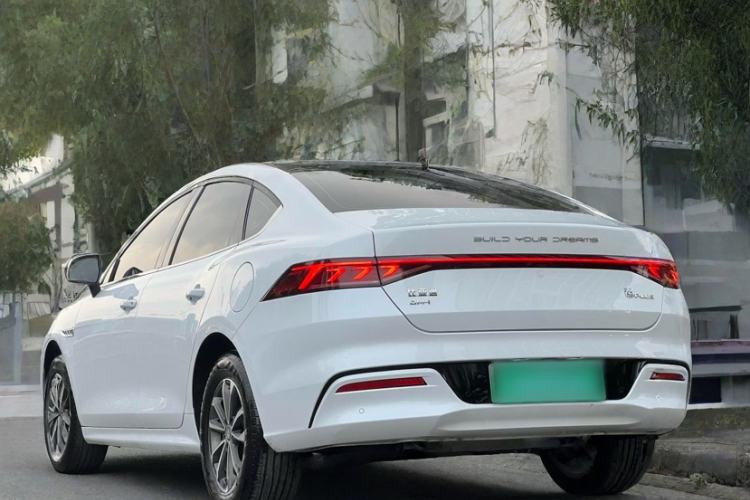 Used BYD Qin PLUS 2024 HONOR Edition DM-i 55KM Leading Model
