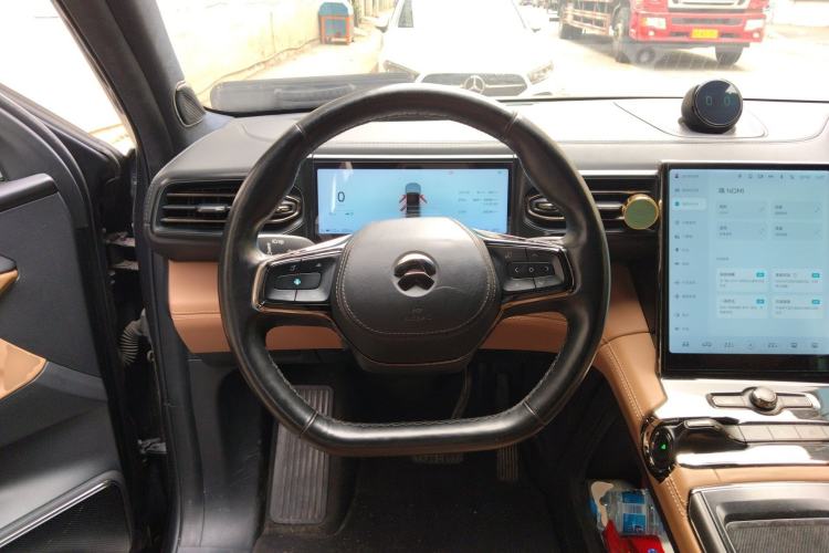 Used Nio ES8 2020 415 KM Signature Edition 7-Seater Version Steering Wheel