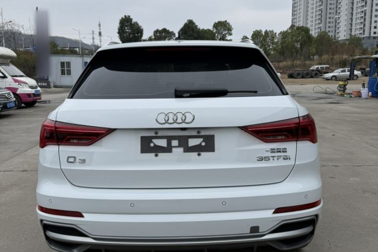 Used Audi Q3 2019 35 TFSI Fashion Dynamic Model