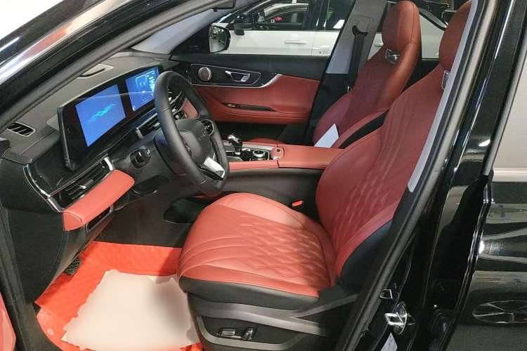 Used Chery Tiggo 7 PLUS 2023 Champion Edition 1.5 TCI CVT Extraordinary Version
