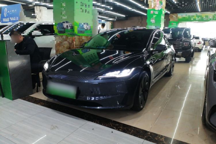 Used Tesla Model 3 2023 Rear-Wheel-Drive Version