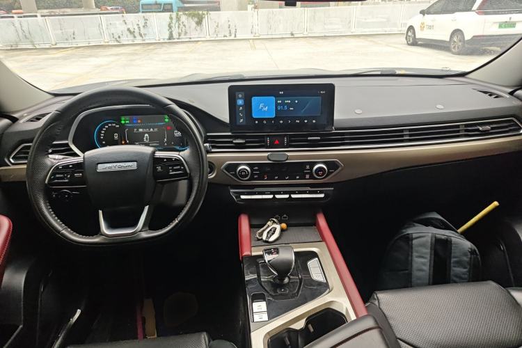 Used JETOUR X70 2023 1.5T DCT Beyond PRO Edition 7 Seats
