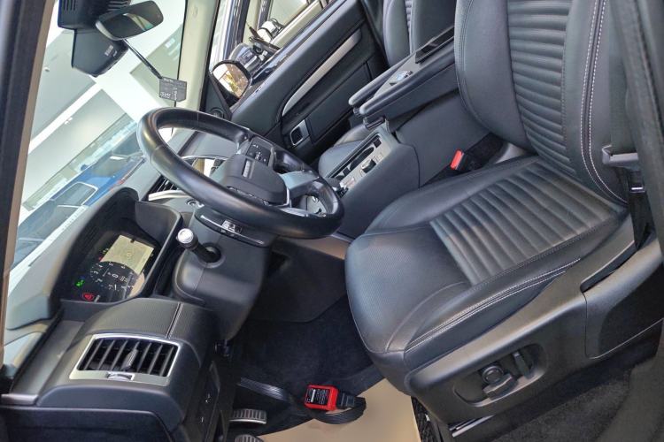Used Land Rover Discovery 2021 360 PS R-Dynamic S