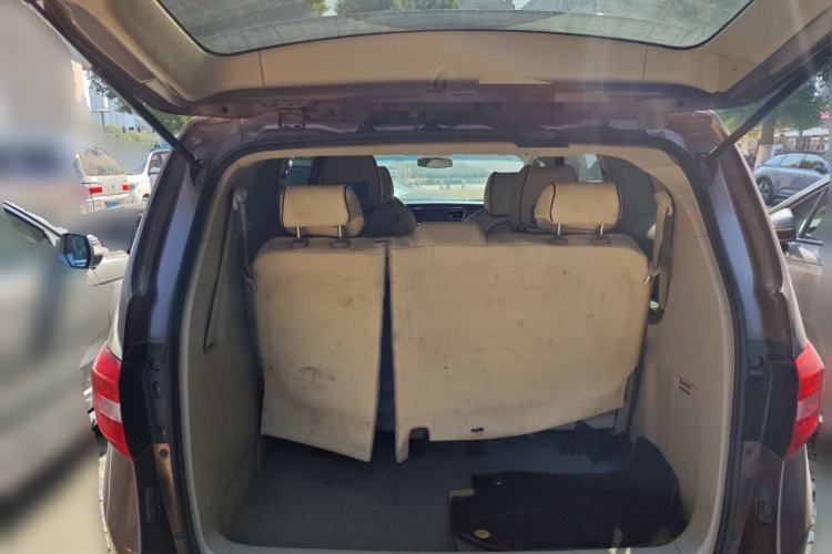 Used Buick GL8 2018 28T Comfort Model China VI Standard Trunk