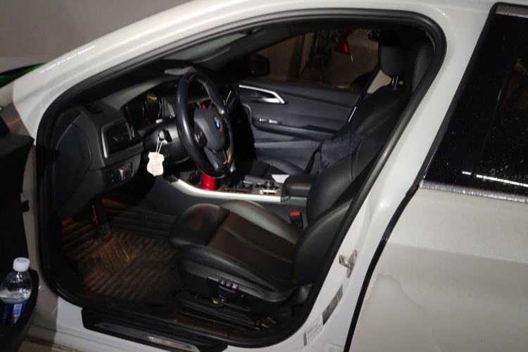 Used BMW 1 Series 2018 Facelifted 118i Sport Edition Left Front Seat