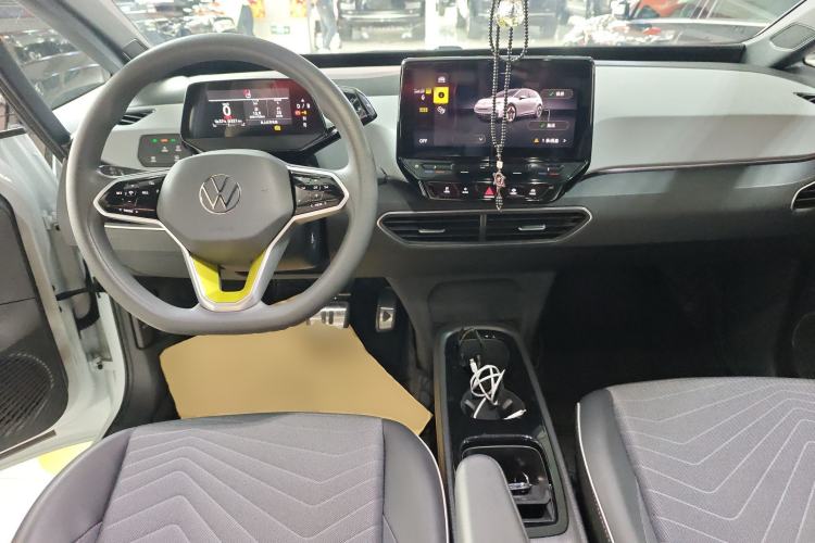 Used Volkswagen ID.3 2023 Pure Smart Edition
