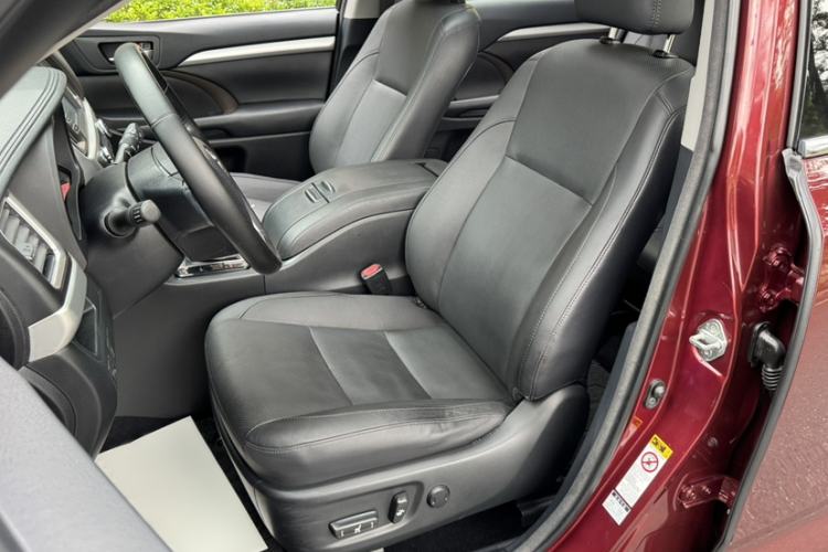 Used Toyota Highlander 2015 2.0T Four-Wheel Drive Luxury Edition 7-Seater