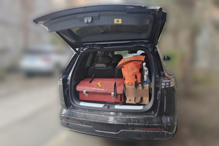 Used Dongfeng eπ eπ008 2024 210Max Range-Extended Version 6 Seats