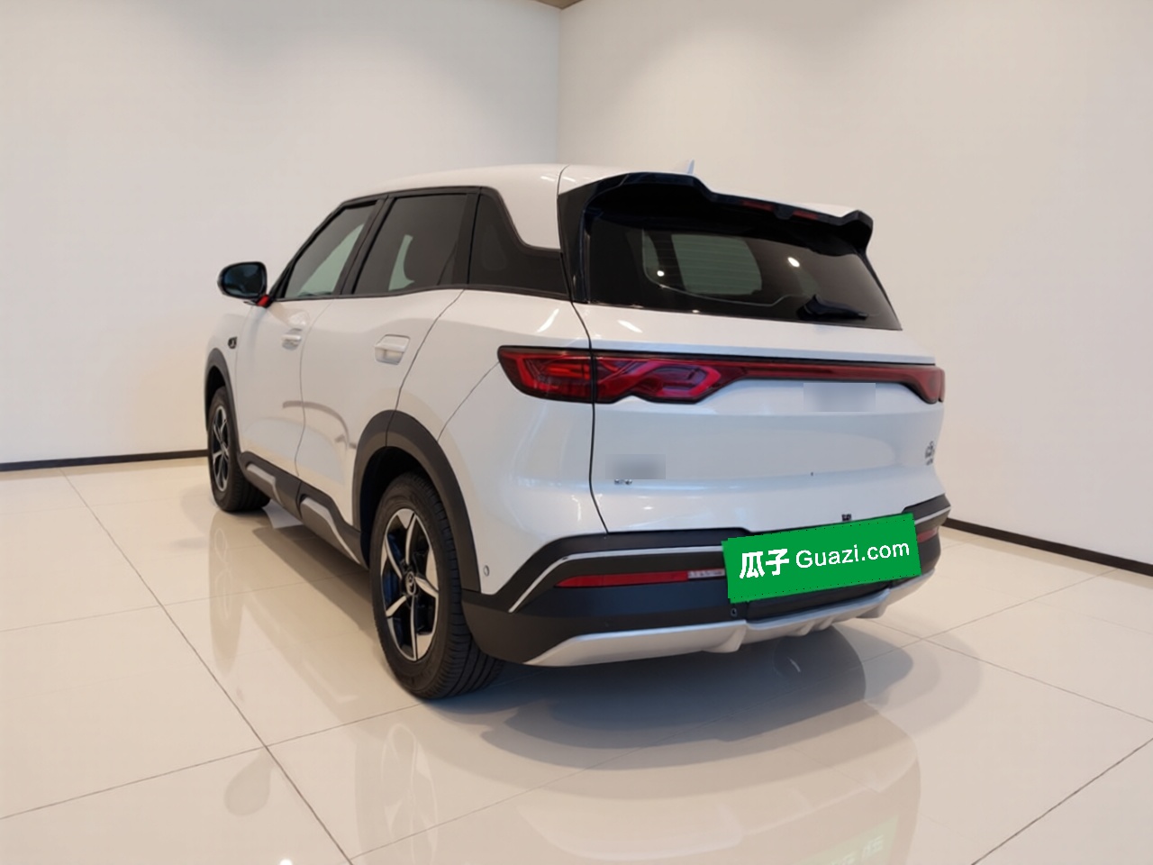 BYD Yuan UP 2025 Intelligent Driving Version 401 km Leading Edition — снимка 4