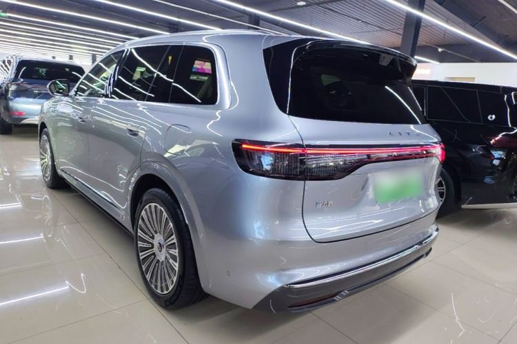 Used Hima AITO M8 2025 Extended-Range Ultra Version 53.4 kWh 5-Seater Edition
