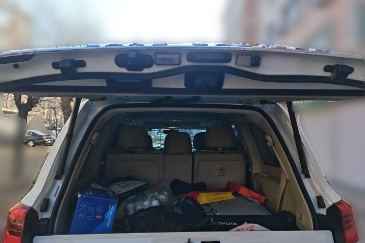 Used Toyota Land Cruiser 