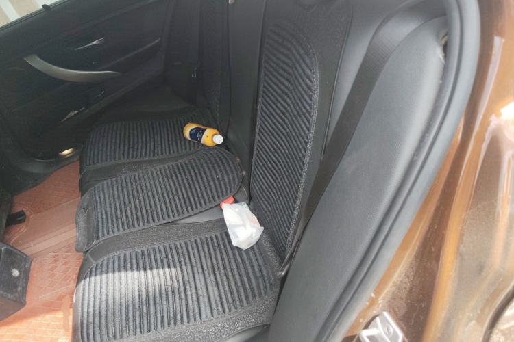 Used BMW 3 Series 2016 320Li Ambition Model
