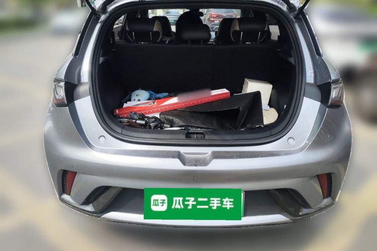 Used BYD Dolphin 2023 420 km Fashion Edition Trunk