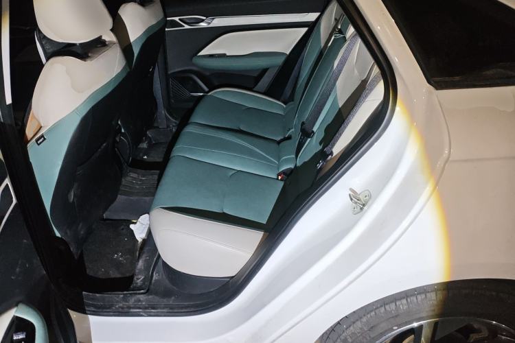 Used Geely Auto Emgrand L HiP 2022 1.5TD-DHT Pro 100KM Super Rui Left Rear Seat