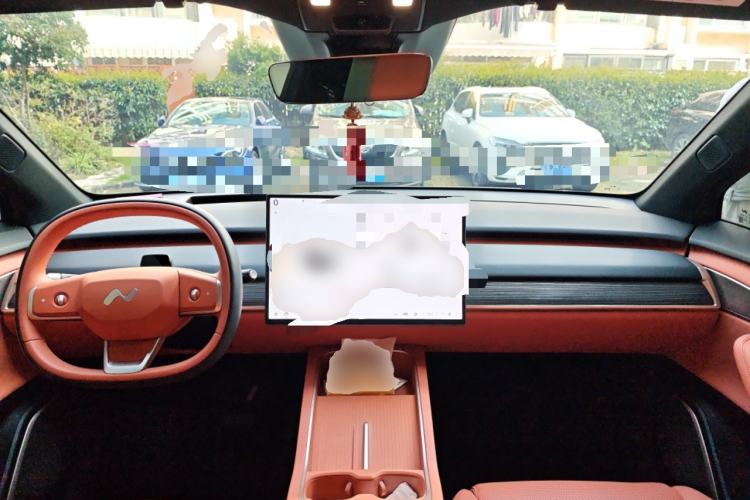 Used ONVO L60 2024 60 kWh Rear-Drive Version
