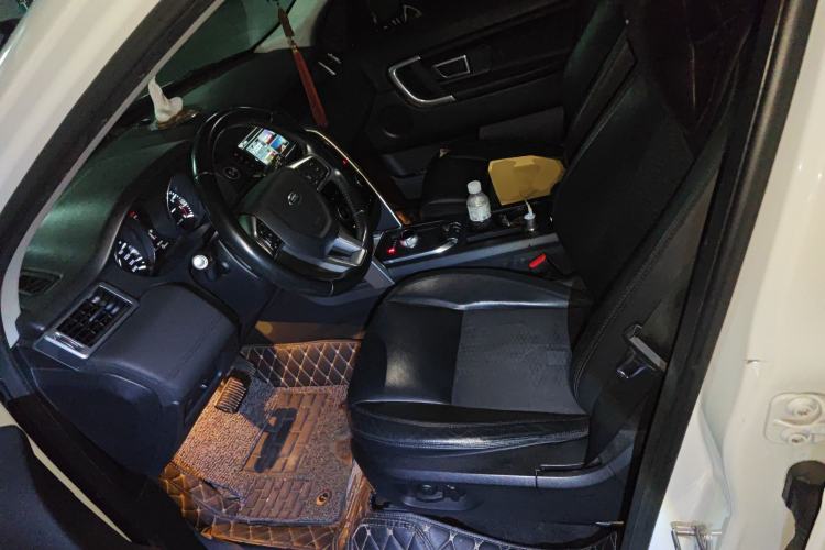 Used Land Rover Discovery Sport 2015 2.0T SE
